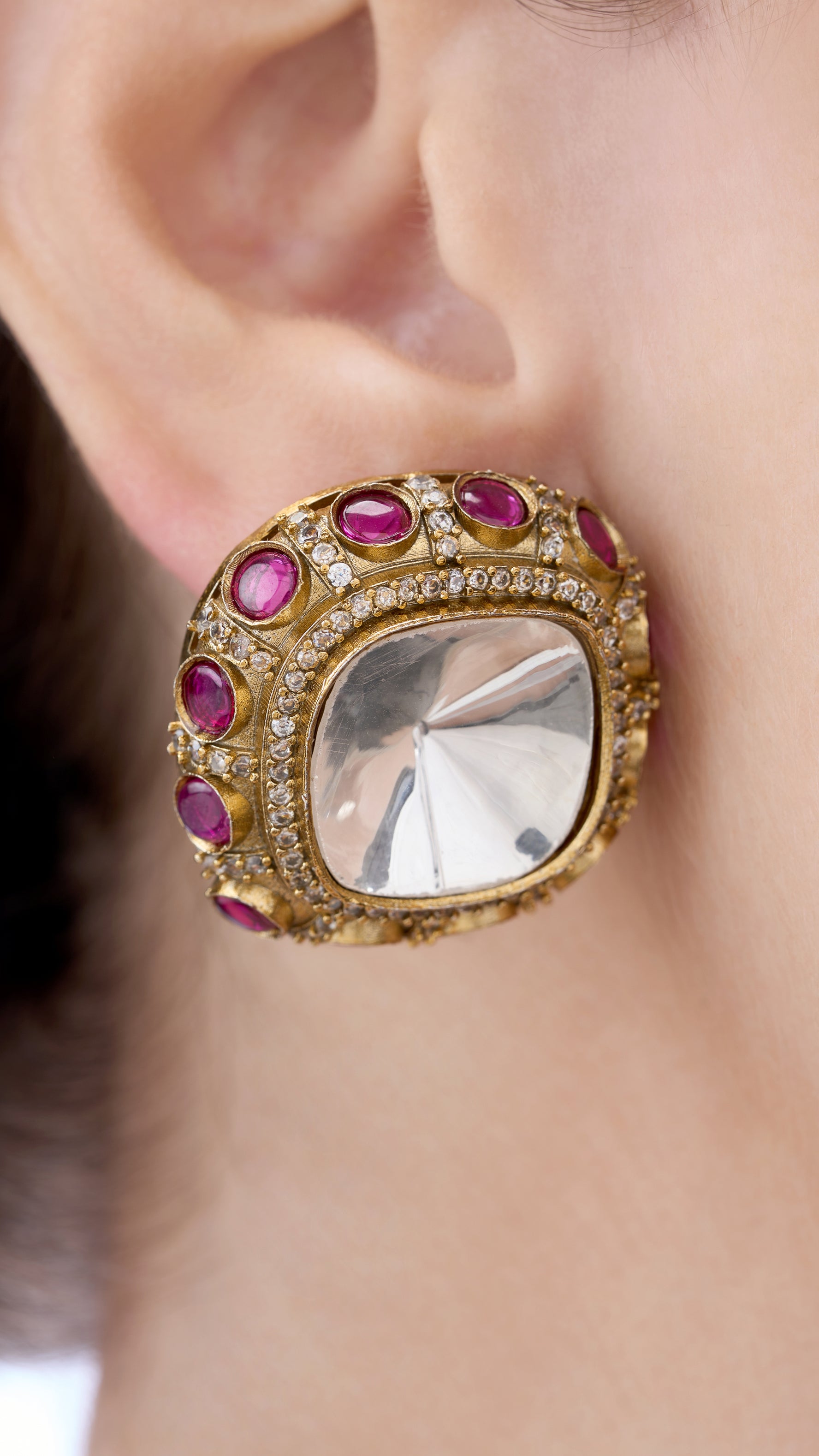 VEERA POLKI STUDS WITH SEMI PRECIOUS STONES IN RED