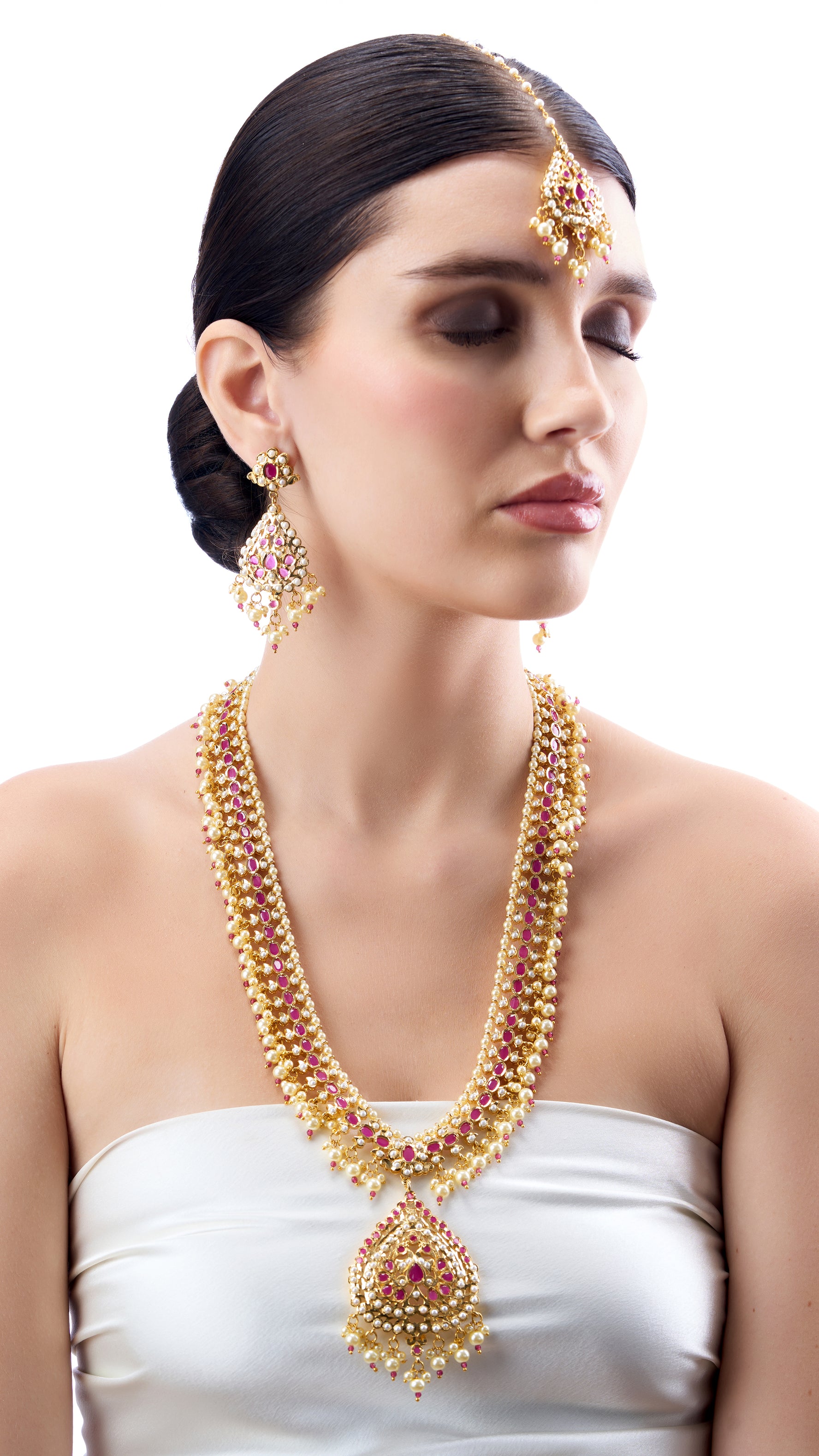 MADHAVI LONG JADAU GOLD FOIL NECKLACE SET WITH PURE PEARLS IN RED