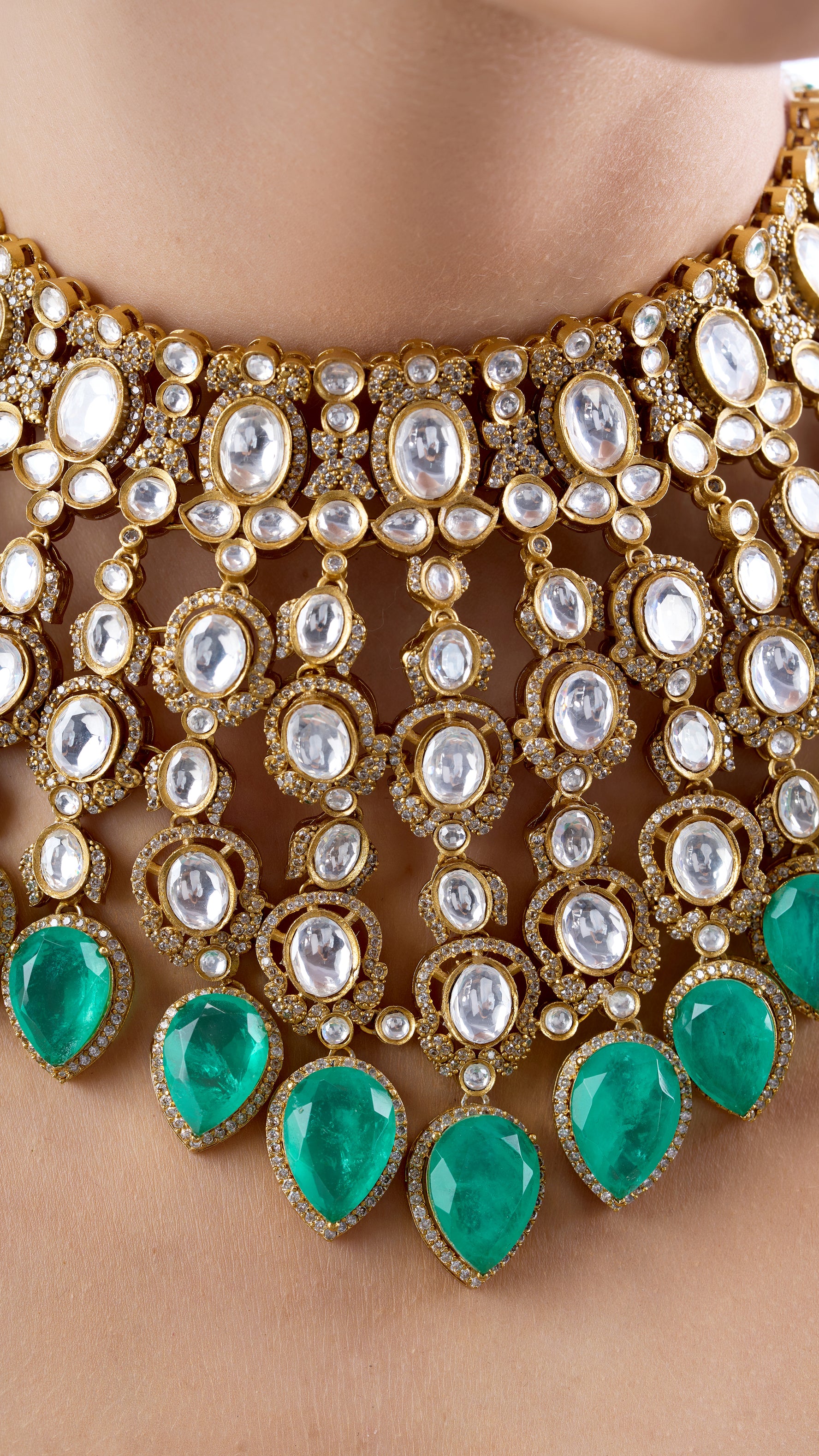 JWALA CHANDELIER POLKI CHOKER WITH SEMI PRECIOUS STONES IN GREEN