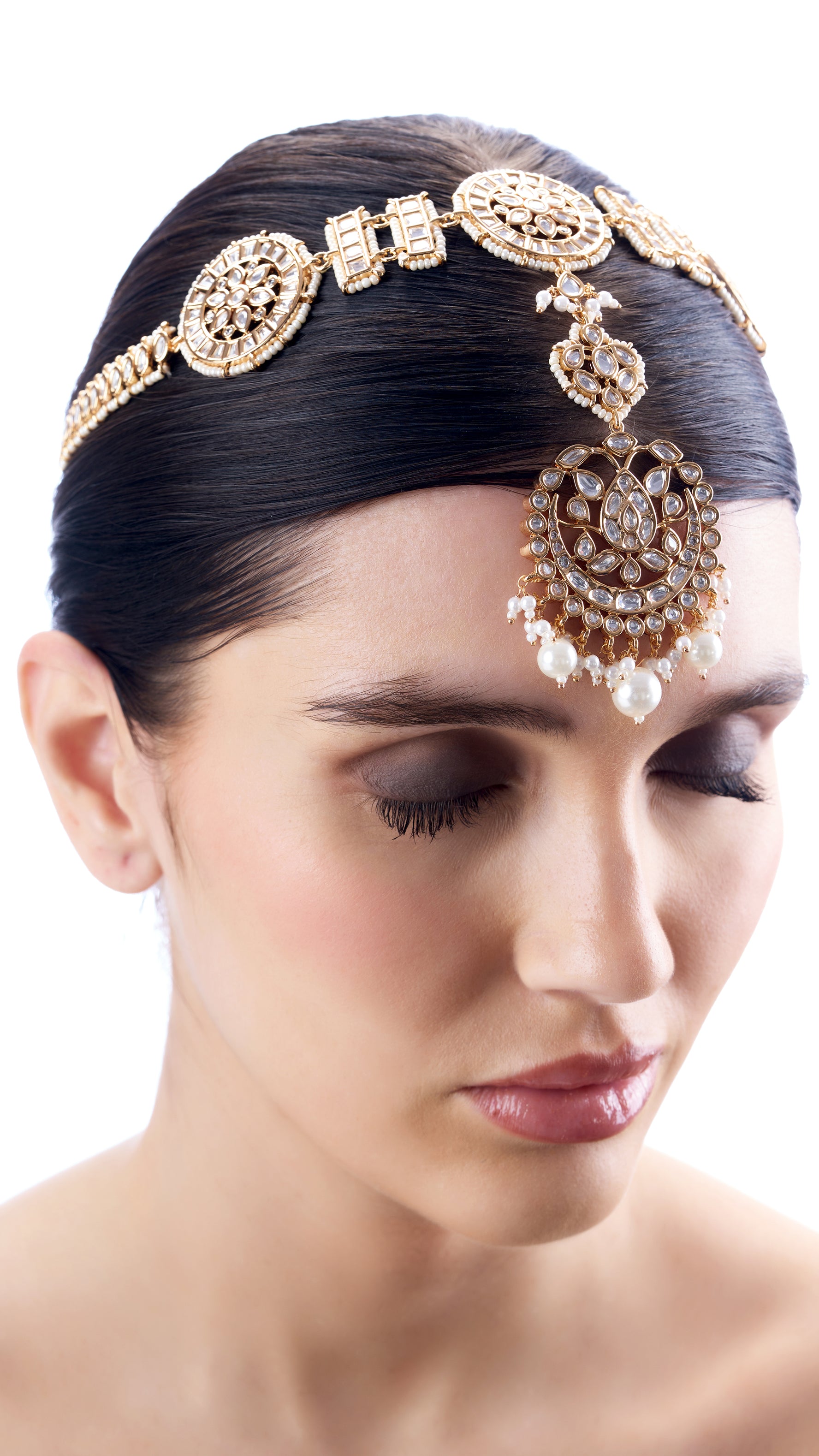 KSHAMA DOUBLE LAYERED KUNDAN MATHA PATTI