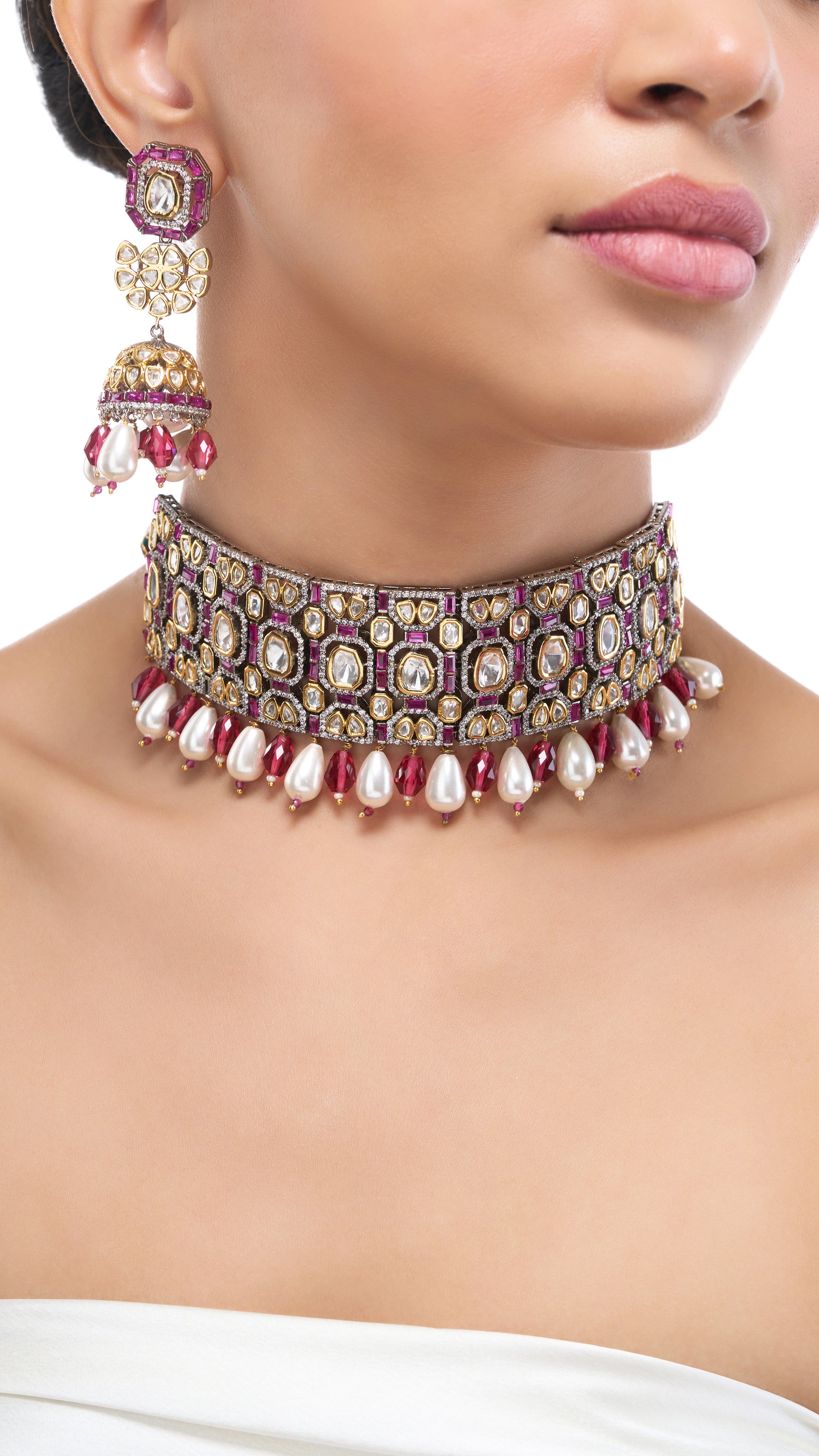 JULIET VICTORIAN CHOKER WITH PURE PEARLS AND SEMI PRECIOUS STONES