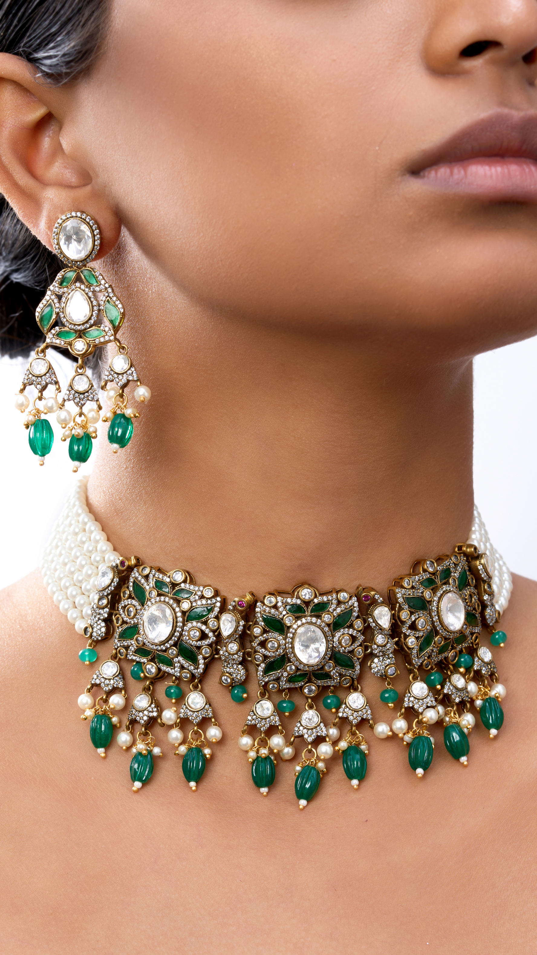 NANDITA EMERALD VICTORIAN POLKI CHOKER