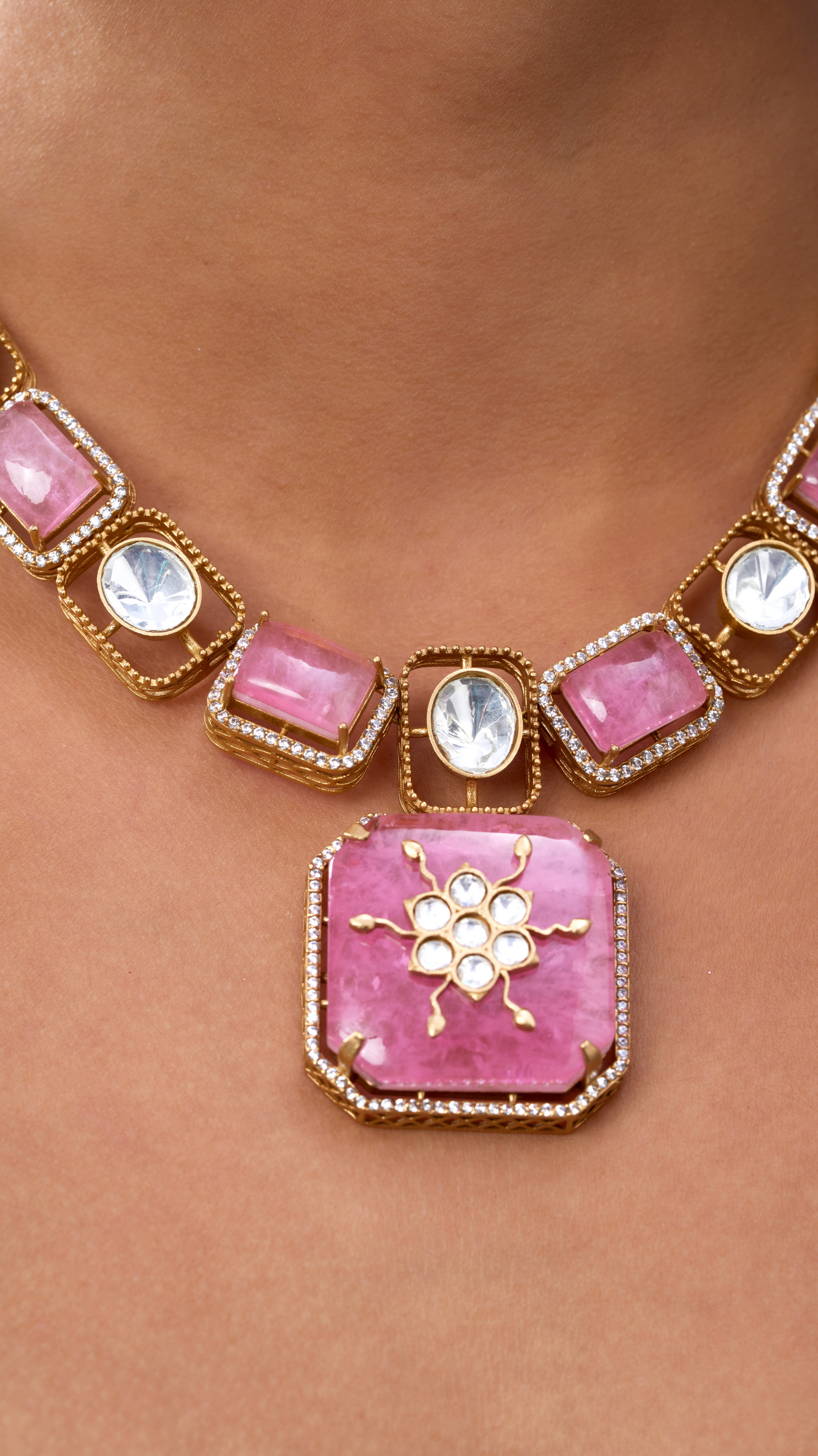 CHAMELI PURE STONE FLOWER POLKI NECKLACE SET
