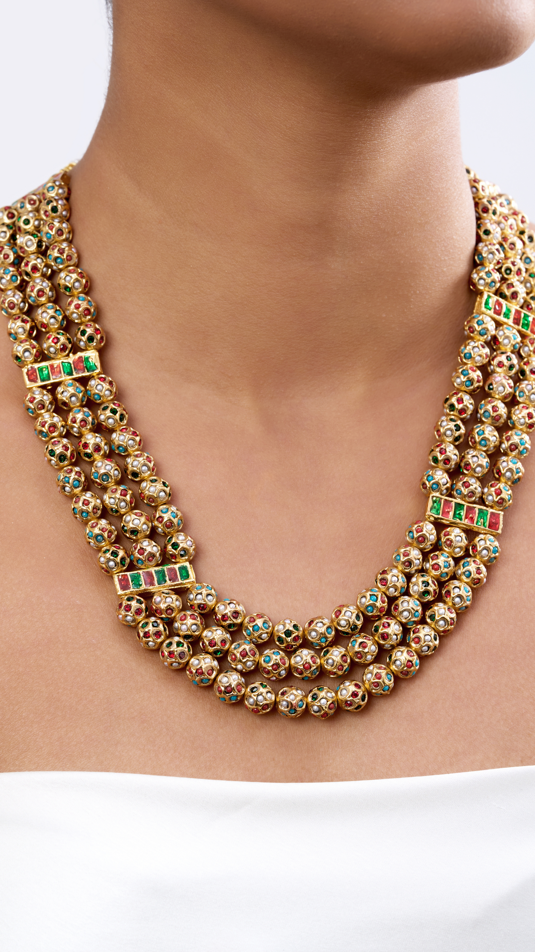 NAIMA MULTI COLOR TRADITIONAL GOLD FOIL NECKLACE