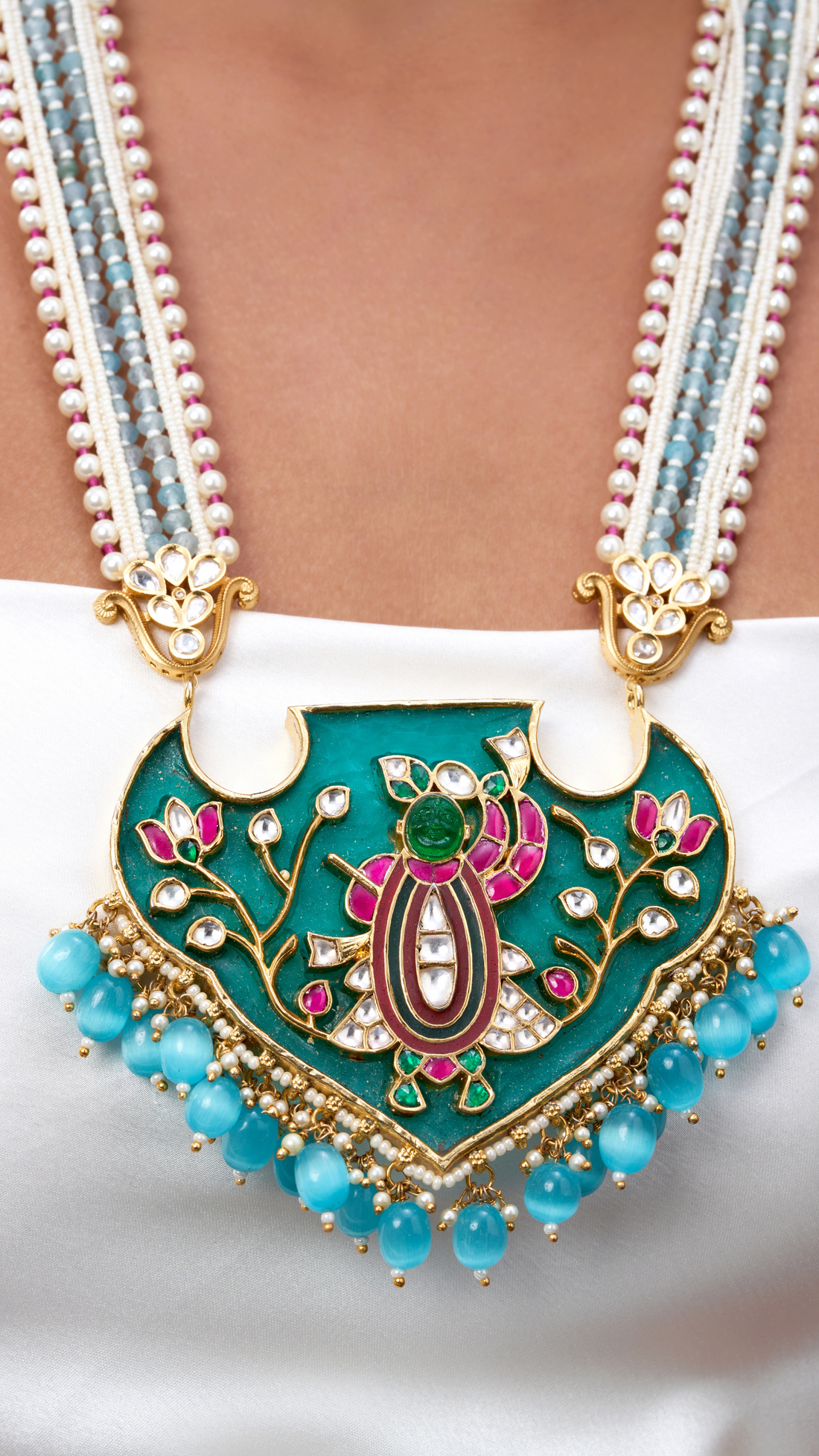 NEERJA PURE STONE & HAND ENGRAVED NECKLACE SET