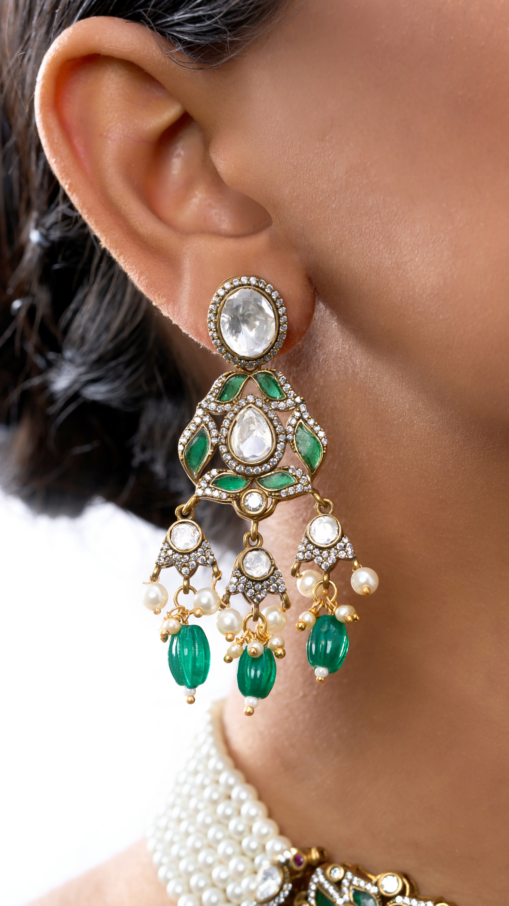 NANDITA EMERALD VICTORIAN POLKI CHOKER