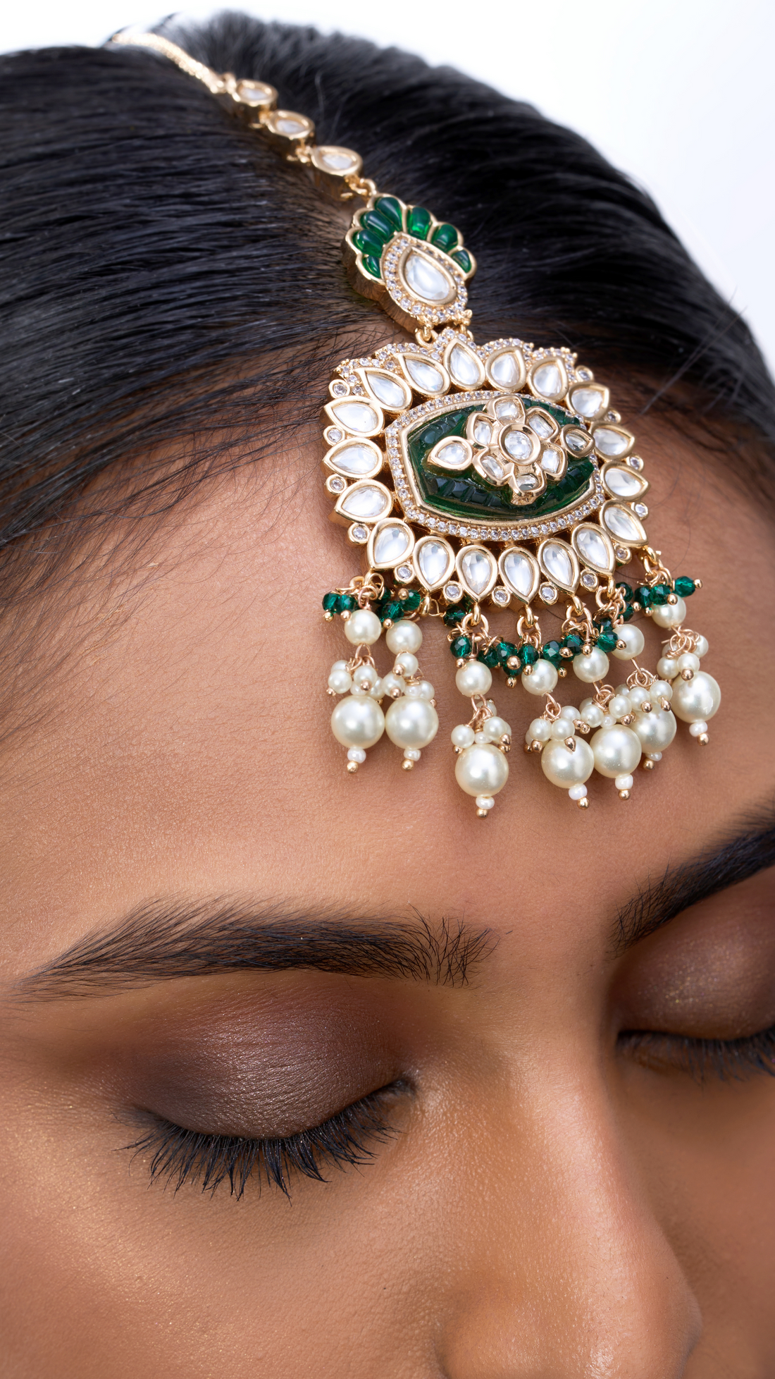 MADHUMALTI BRIDAL PURE STONE CHOKER WITH TIKA