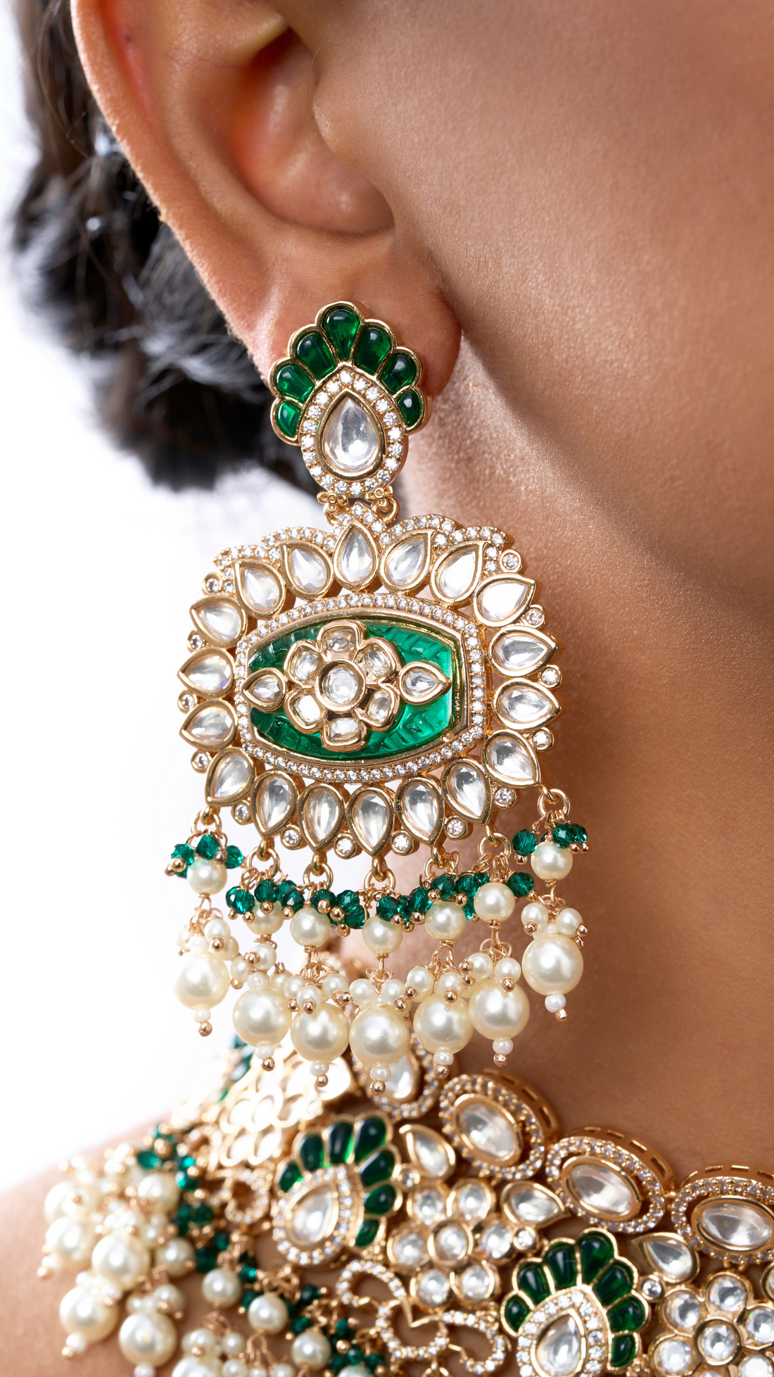 MADHUMALTI BRIDAL PURE STONE CHOKER WITH TIKA