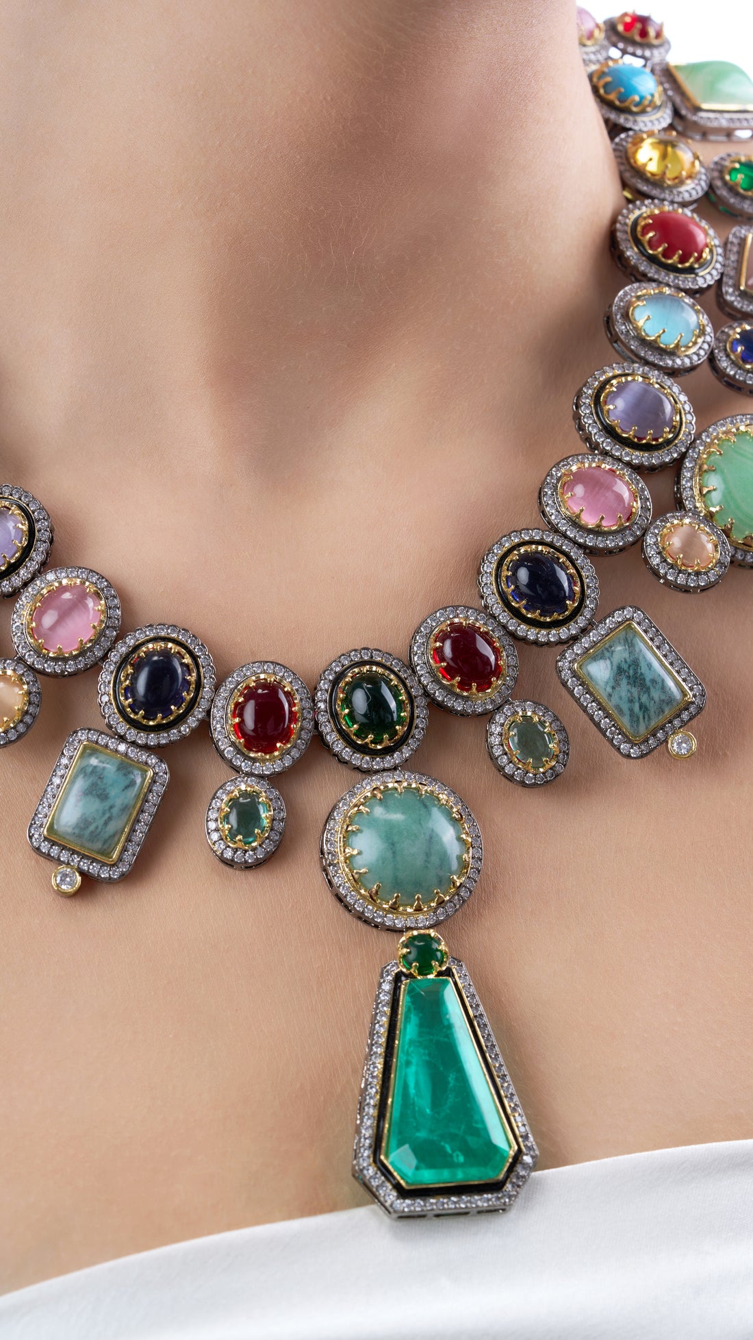 UMA MULTI COLOR SEMI PRECIOUS STONE NECKLACE SET