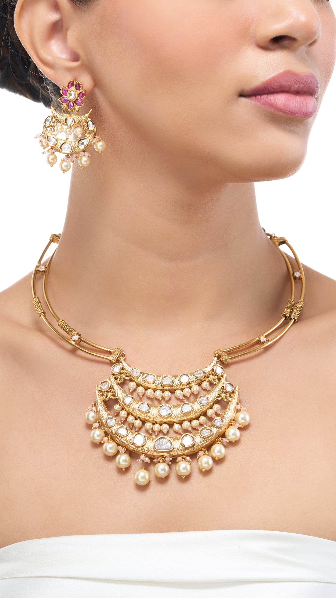 RADHA GOLD FOIL KUNDAN NECKLACE WITH PURE PEARLS