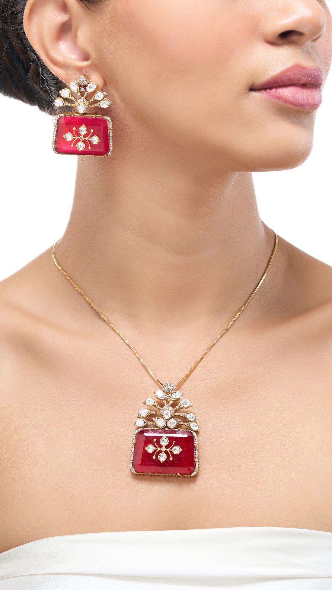 KUNTALA GOLD FOIL PURE STONE KUNDAN NECKLACE