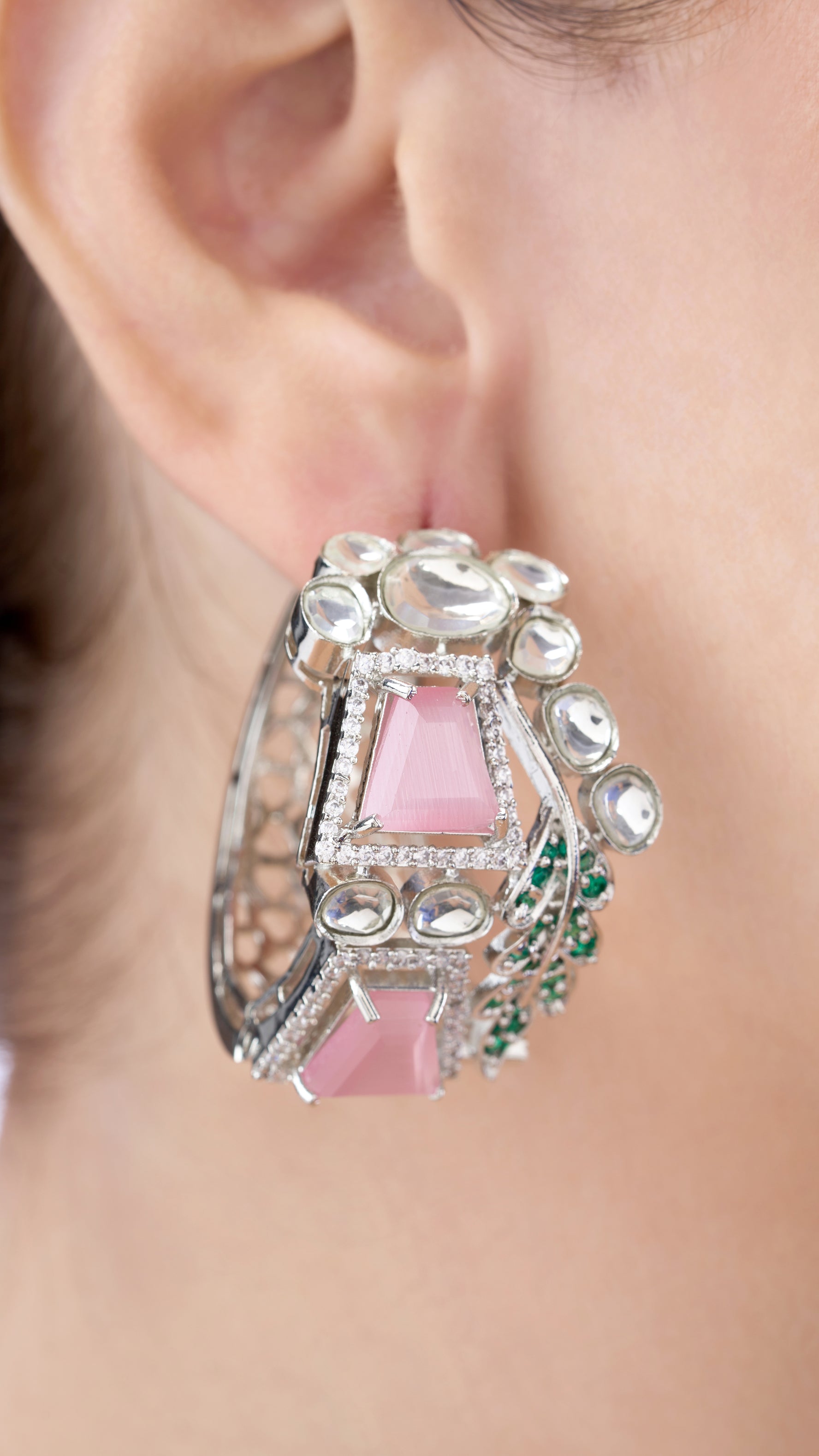 KANAK ABSTRACT MESH KUNDAN & SEMI PRECIOUS STONE HOOPS IN QUARTZ