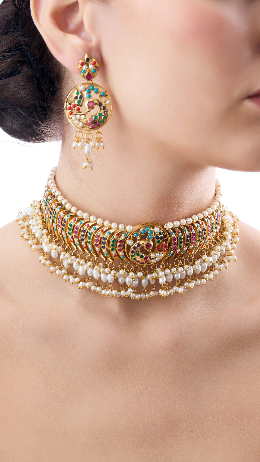 PRANJALI HANDCRAFTED JADAU GOLD FOIL CHOKER NECKLACE SET IN MULTI COLOUR WITH PURE PEARLS