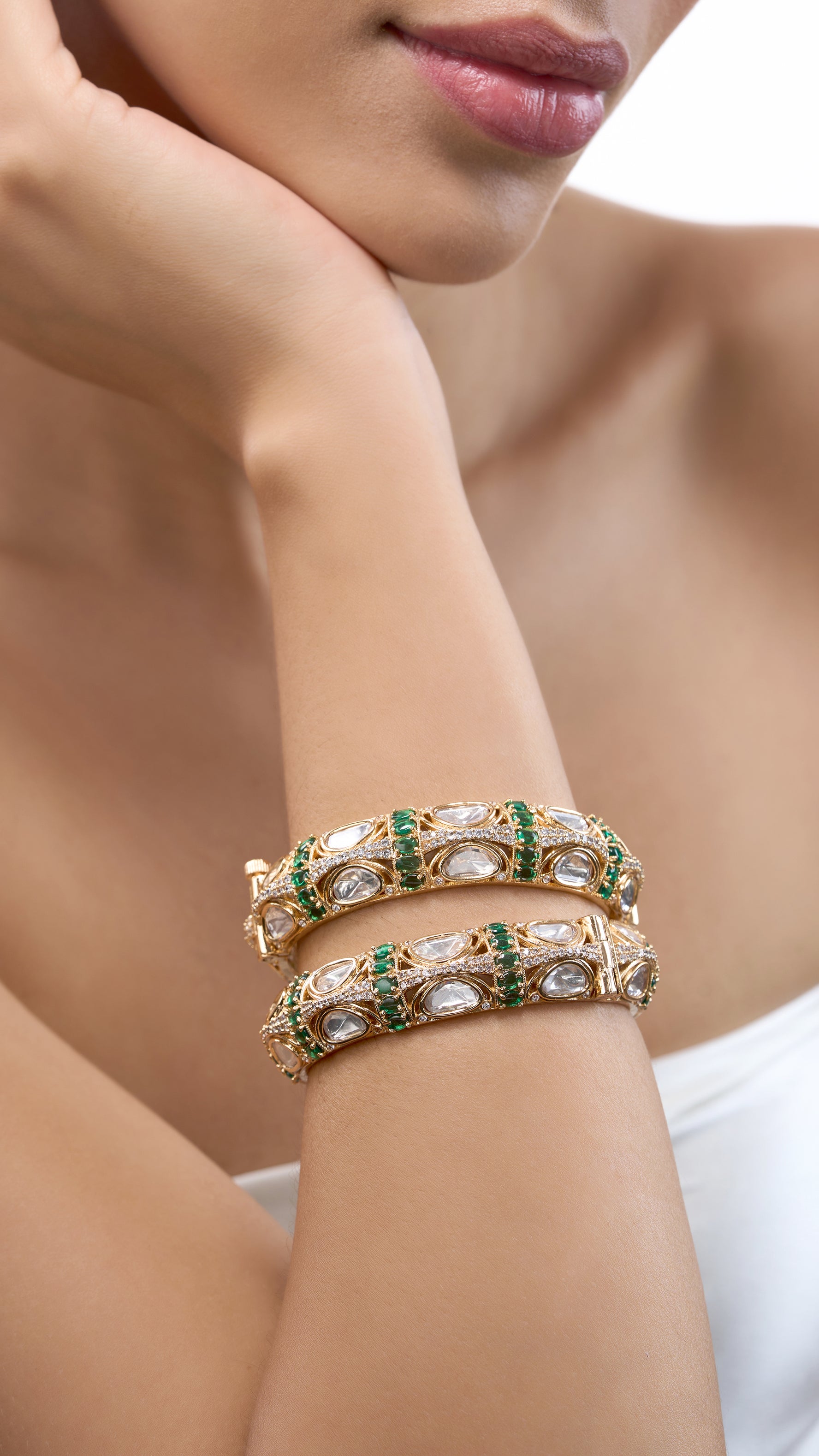 RUBINA UNCUT POLKI BANGLE