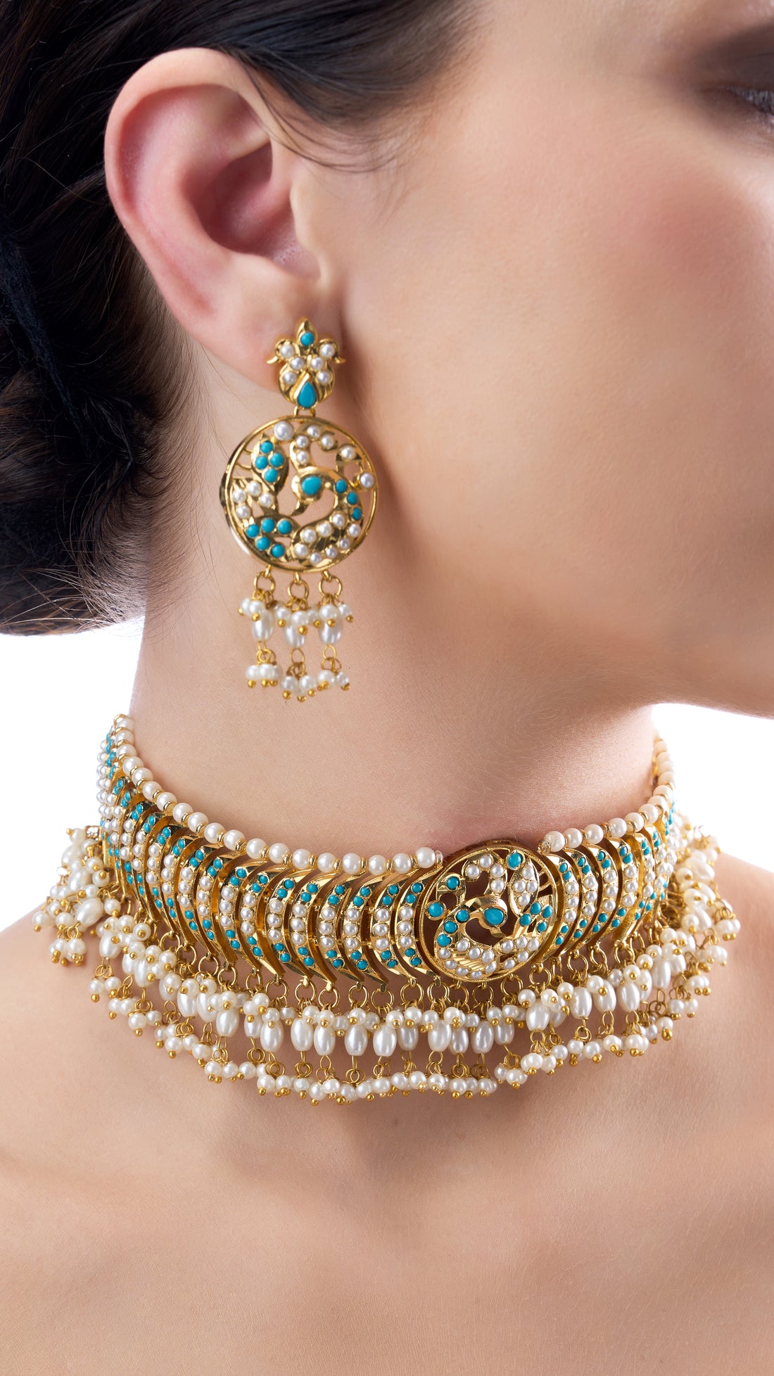 ANANYA HAND CRAFTED JADAU CHOKER SET