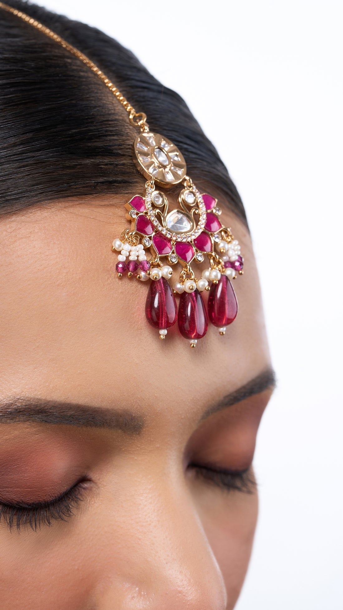 PRABHAVATI GOLD FOIL KUNDAN CHOKER SET WITH TIKA