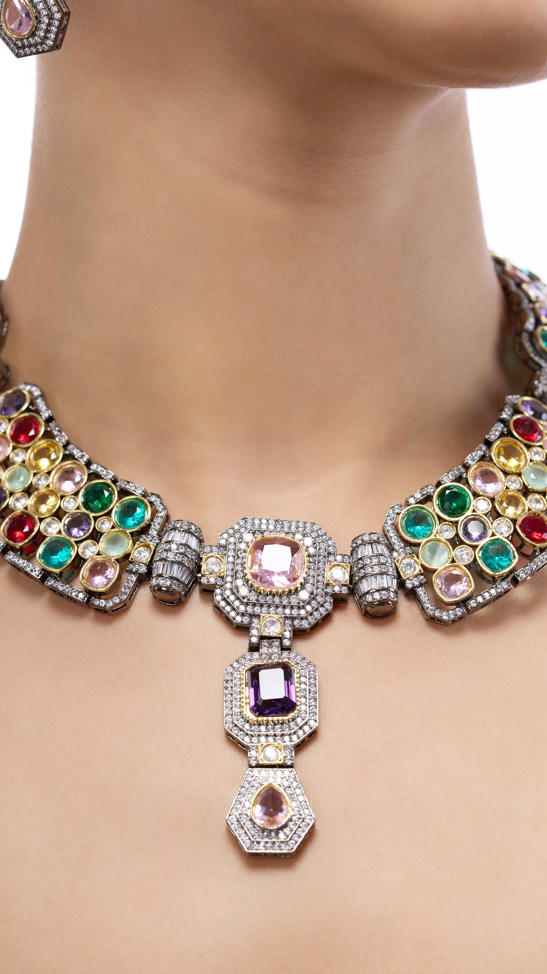 VERONICA SEMI PRECIOUS VICTORIAN DIAMOND MULTI COLOR  CHOKER