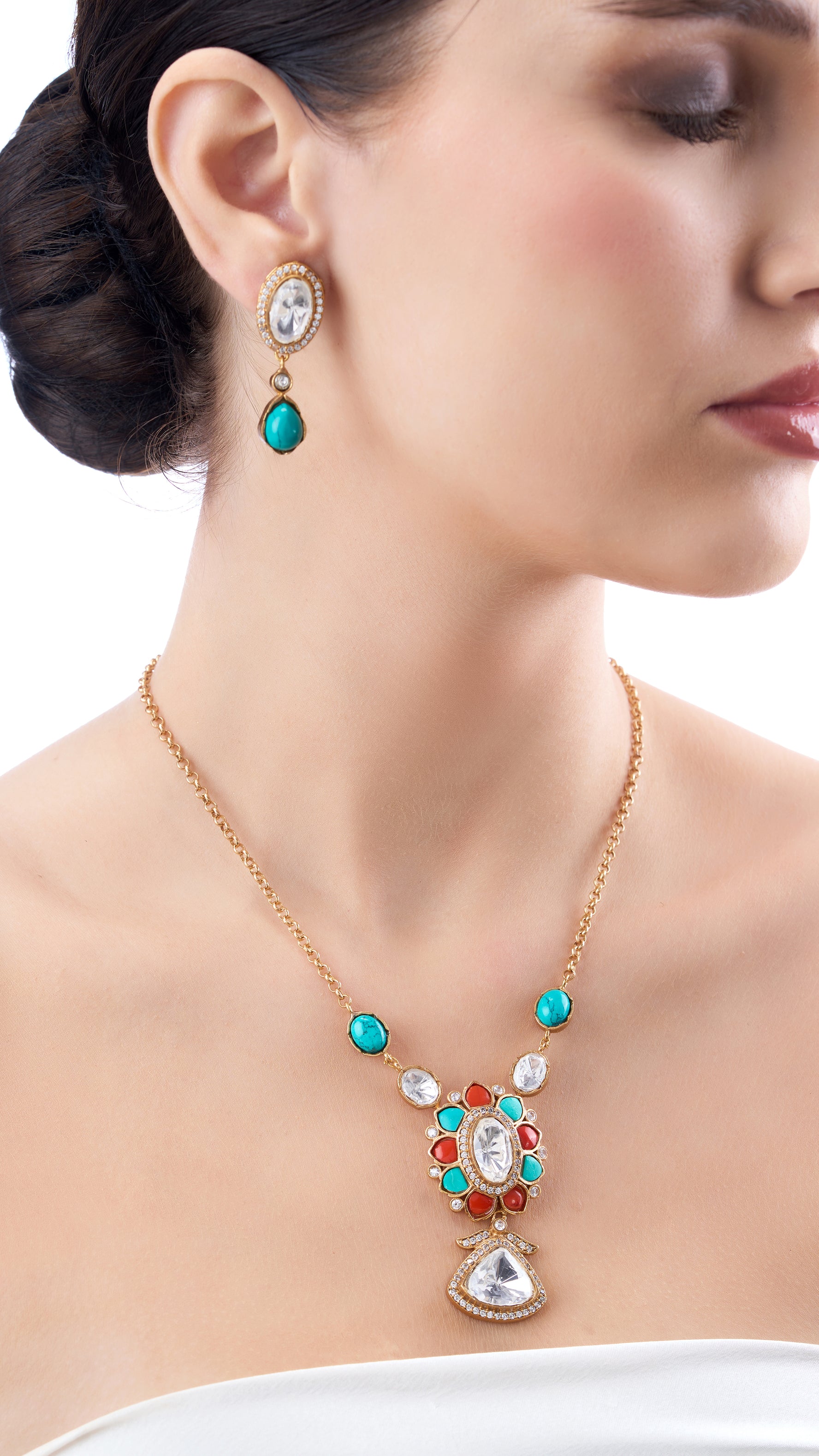 NARMADA POLKI NECKLACE SET WITH SEMI PRECIOUS STONES IN TURQUOISE AND RED
