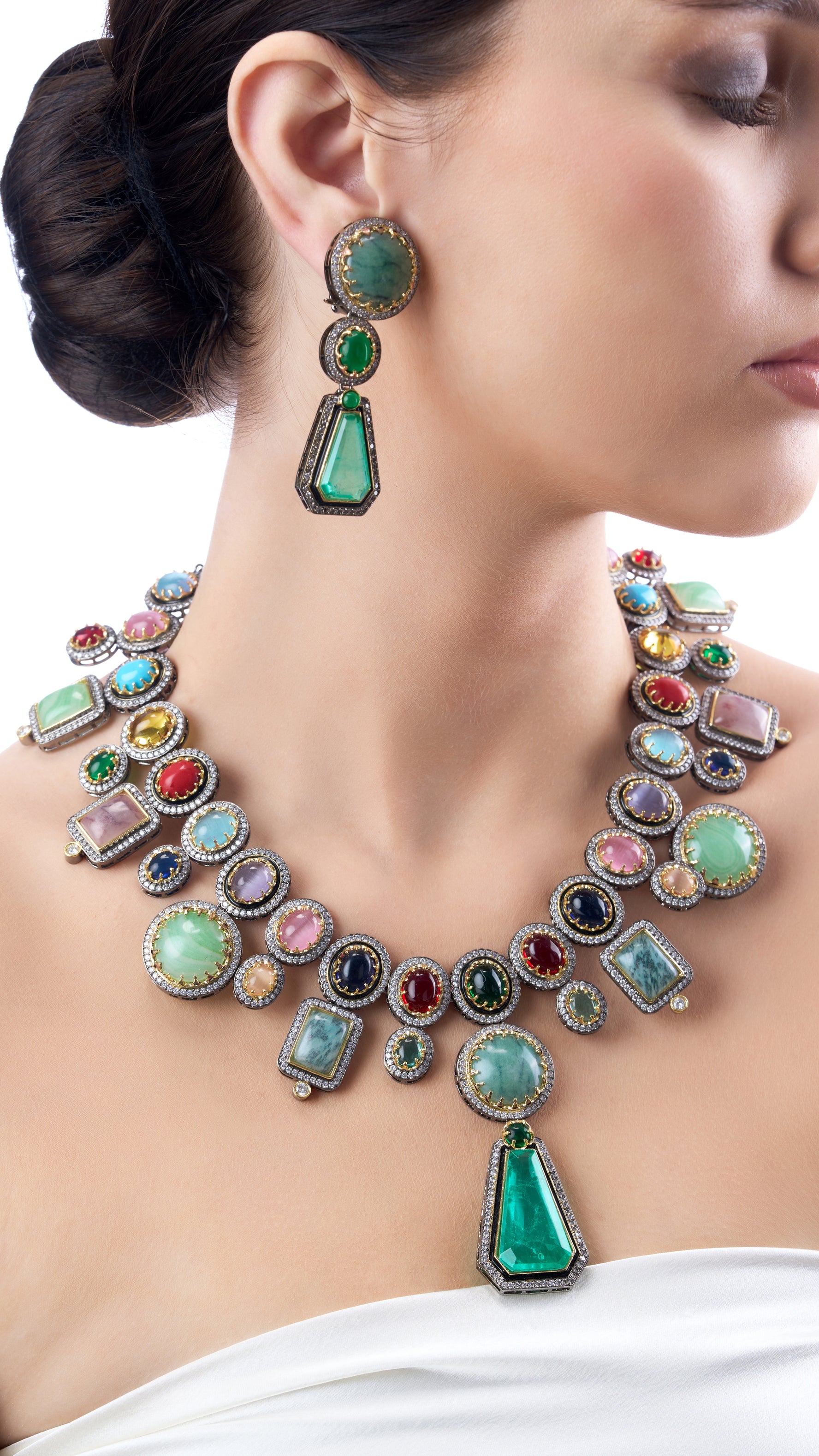 UMA MULTI COLOR SEMI PRECIOUS STONE NECKLACE SET